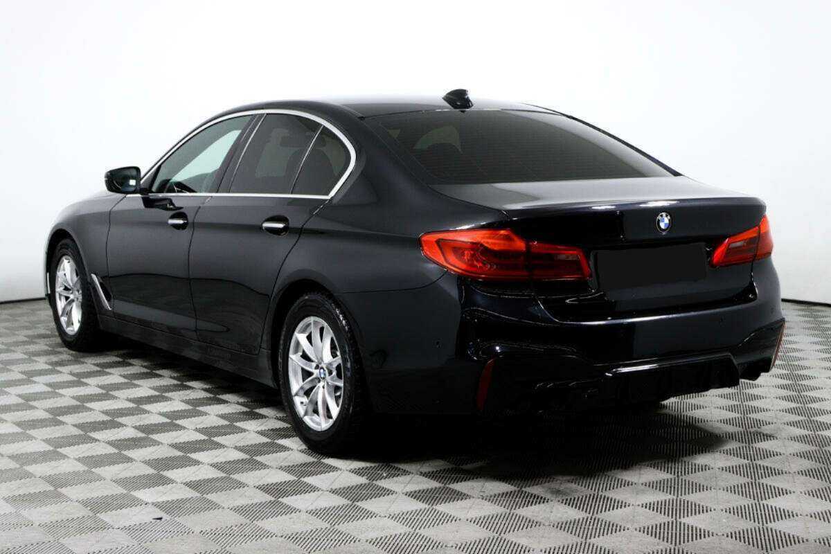 Купить BMW 5 серии, 2017, 184 421 км.. Фото: #6