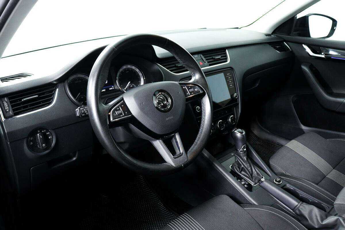 Купить Skoda Octavia, 2018, 135 479 км.. Фото: #12