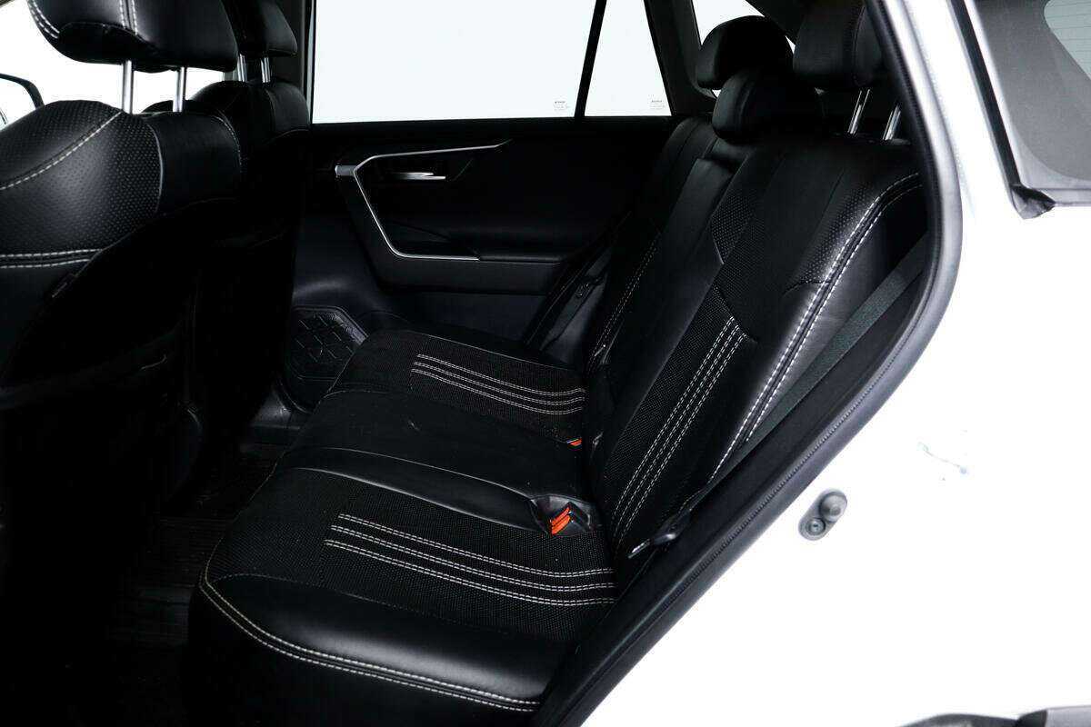 Купить Toyota RAV4, 2020, 74 199 км.. Фото: #11