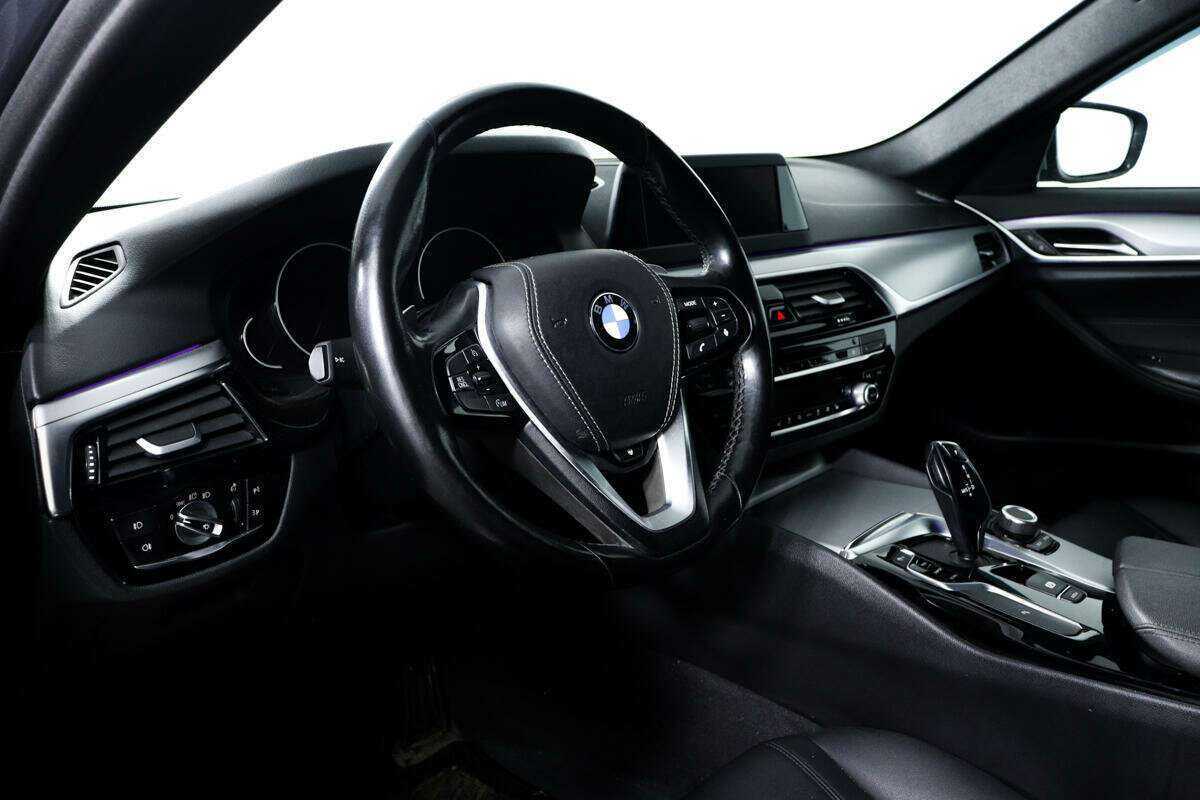 Купить BMW 5 серии, 2019, 129 486 км.. Фото: #12