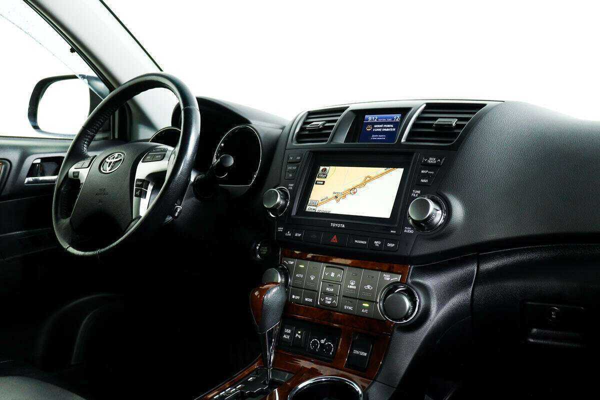 Купить Toyota Highlander, 2012, 120 100 км.. Фото: #8