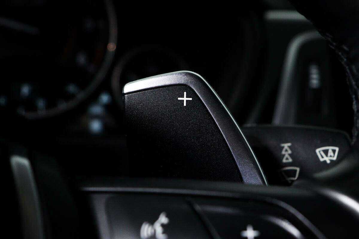 Купить BMW 3 серии, 2016, 120 371 км.. Фото: #13