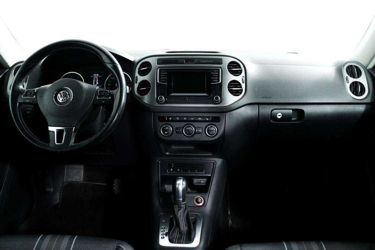 Купить Volkswagen Tiguan, 2016, 182 047 км.. Фото: #10