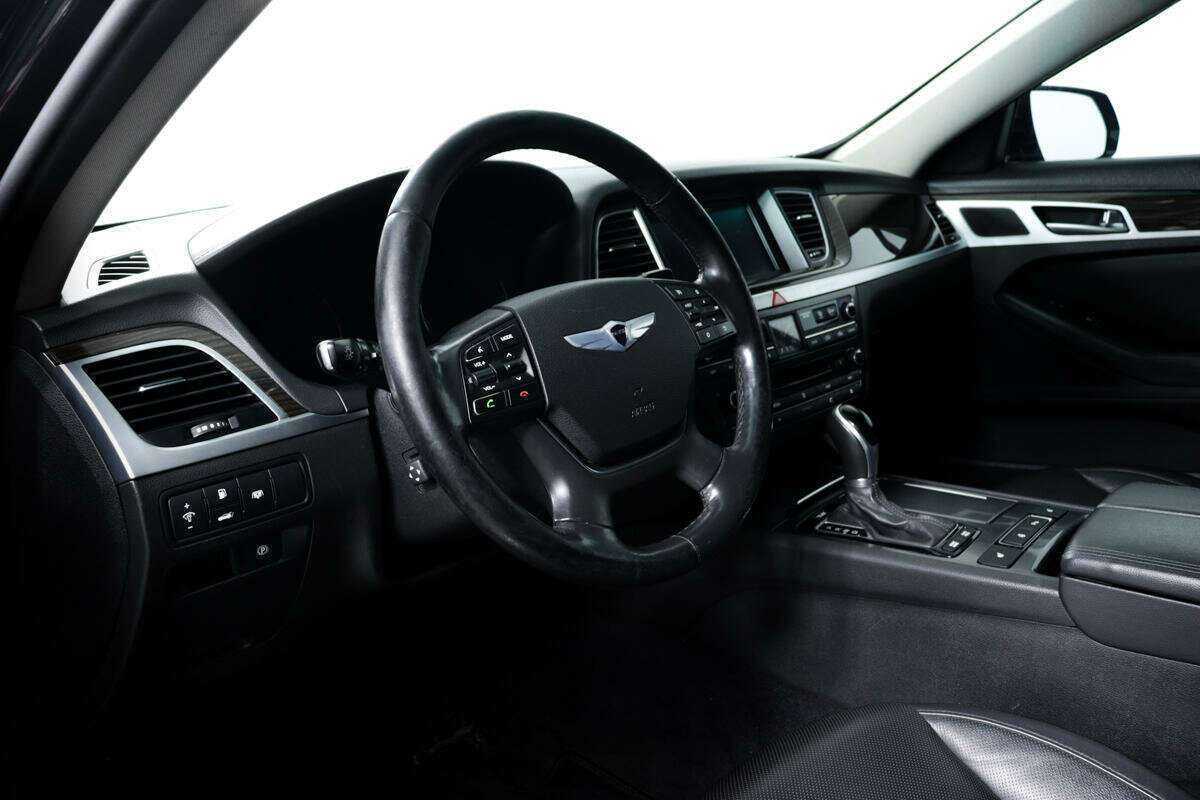 Купить Hyundai Genesis, 2016, 274 588 км.. Фото: #12