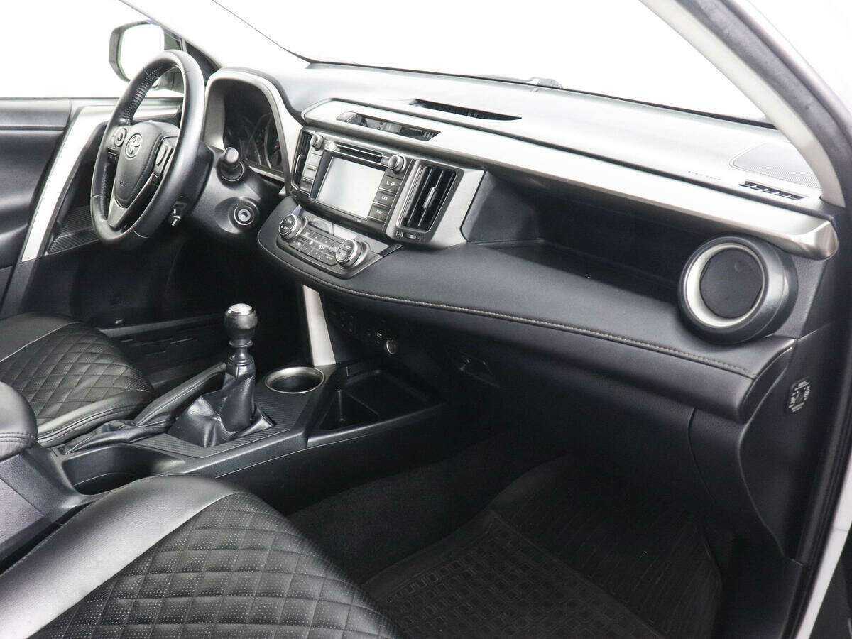 Купить Toyota RAV4, 2014, 178 686 км.. Фото: #9
