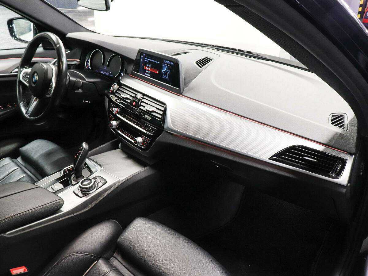 Купить BMW 5 серии, 2017, 79 587 км.. Фото: #8