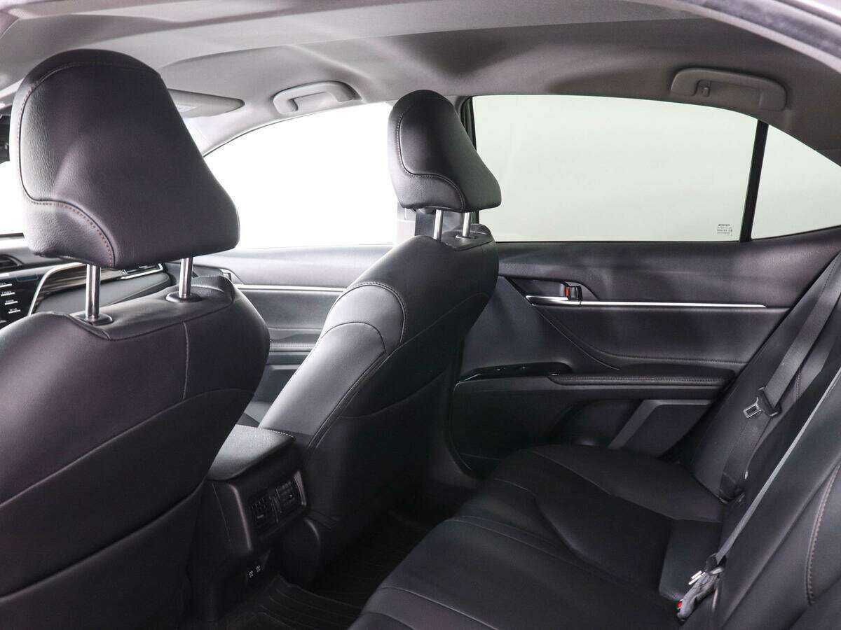 Купить Toyota Camry, 2019, 84 000 км.. Фото: #10