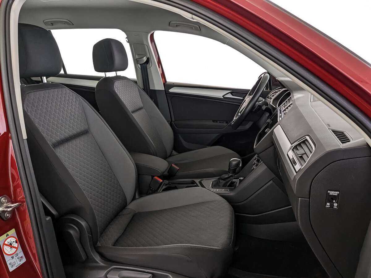 Купить Volkswagen Tiguan, 2020, 112 136 км.. Фото: #19