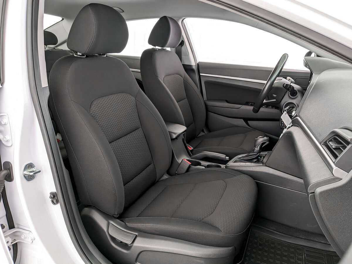 Купить Hyundai Elantra, 2020, 47 171 км.. Фото: #18