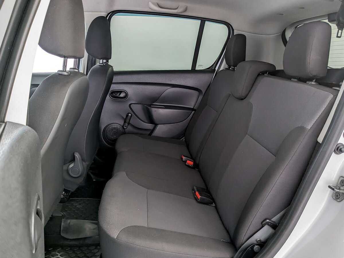 Купить Renault Sandero, 2016, 81 352 км.. Фото: #9