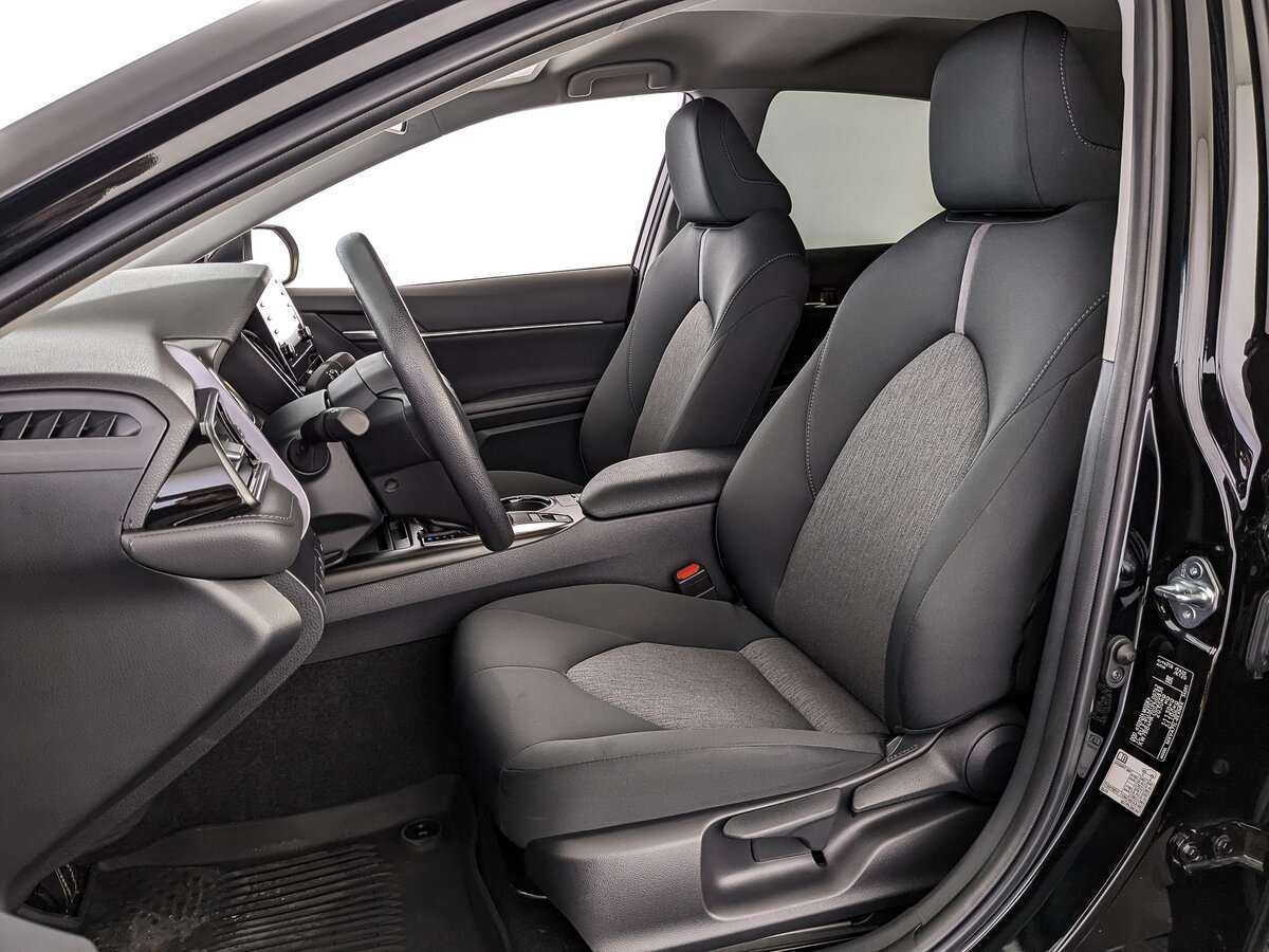 Купить Toyota Camry, 2021, 12 350 км.. Фото: #18