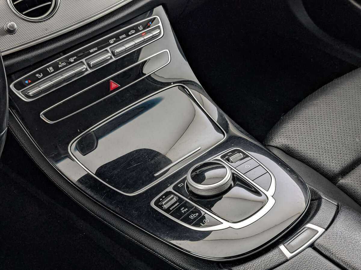 Купить Mercedes-Benz E-Класс, 2018, 217 845 км.. Фото: #16