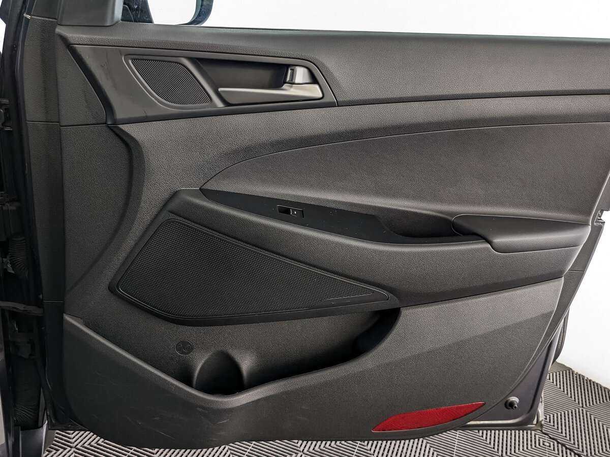 Купить Hyundai Tucson, 2018, 124 335 км.. Фото: #24