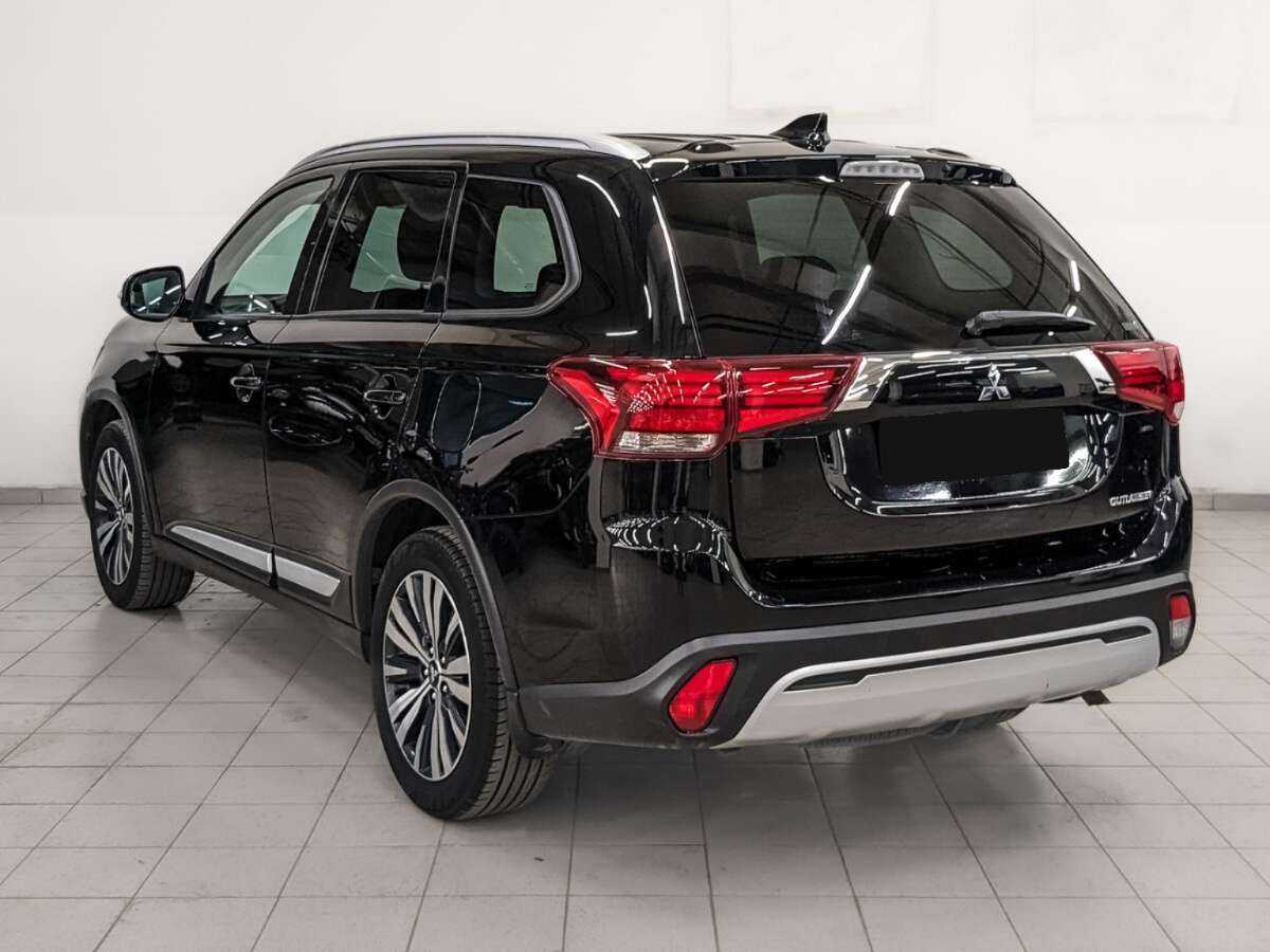 Купить Mitsubishi Outlander, 2020, 158 018 км.. Фото: #6
