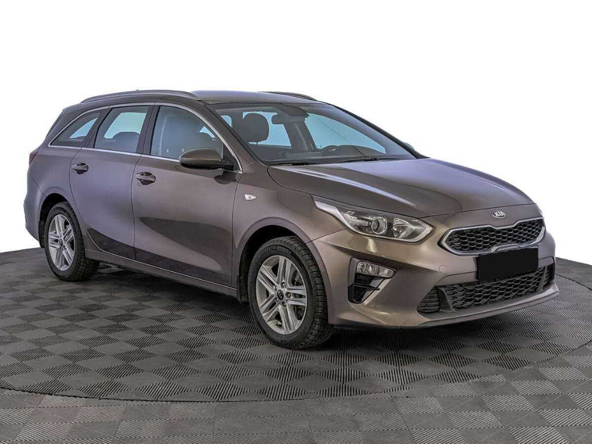 Купить Kia Ceed, 2021, 92 797 км.. Фото: #2