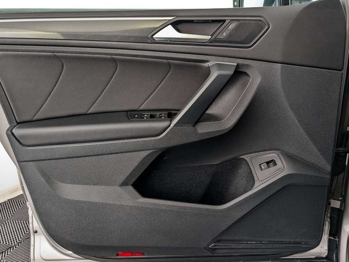 Купить Volkswagen Tiguan, 2020, 62 577 км.. Фото: #14