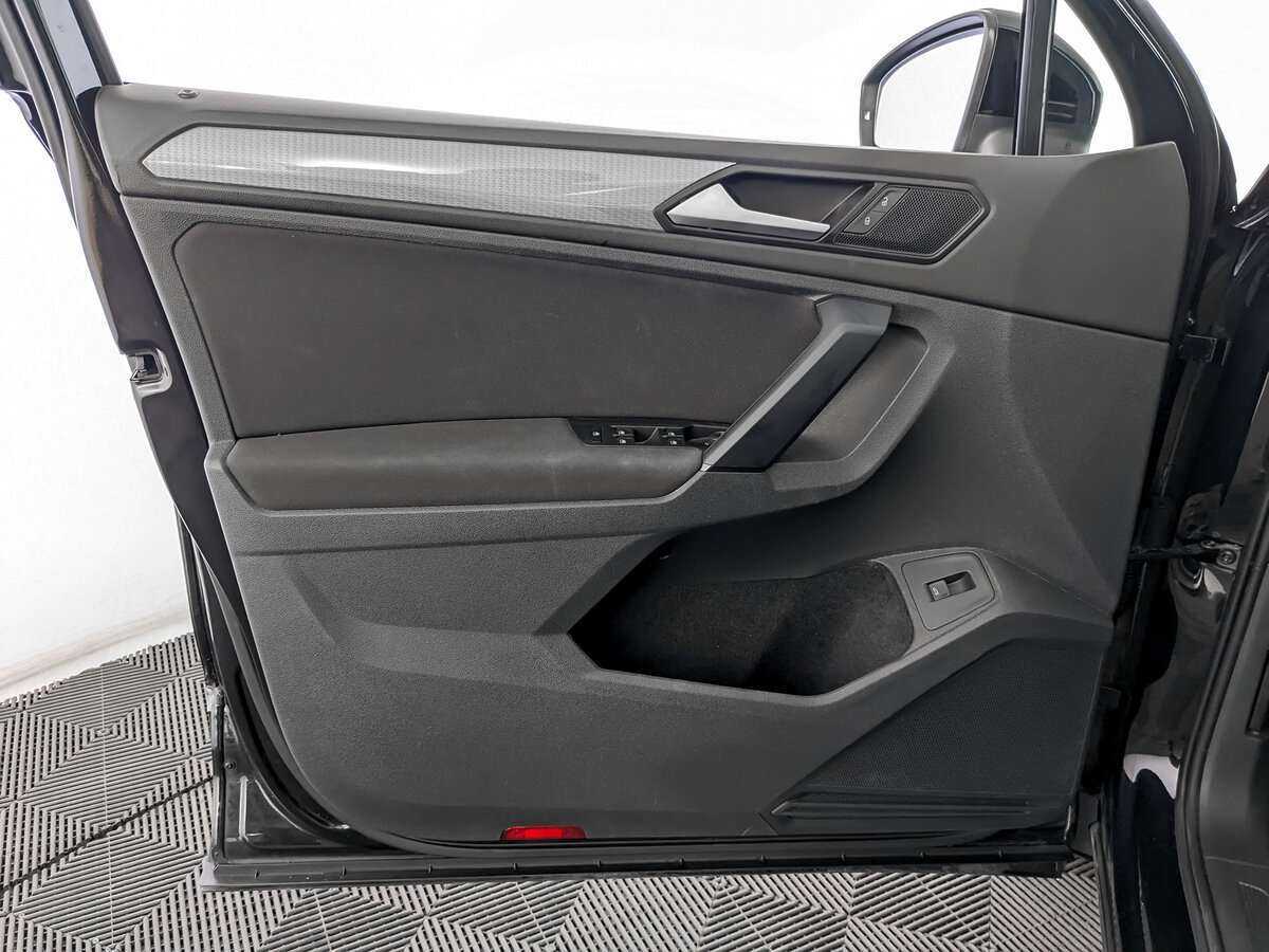 Купить Volkswagen Tiguan, 2021, 77 871 км.. Фото: #14