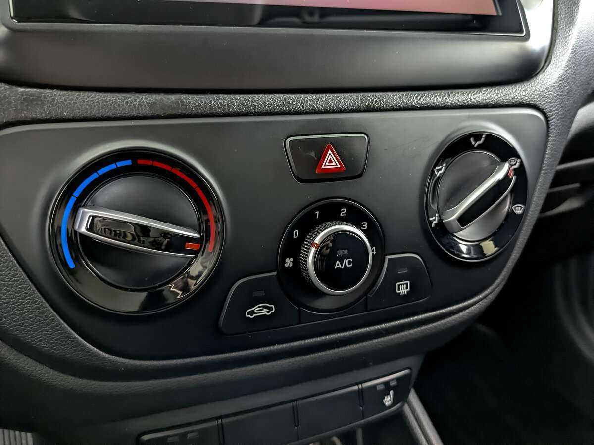 Купить Hyundai Solaris, 2021, 57 882 км.. Фото: #20