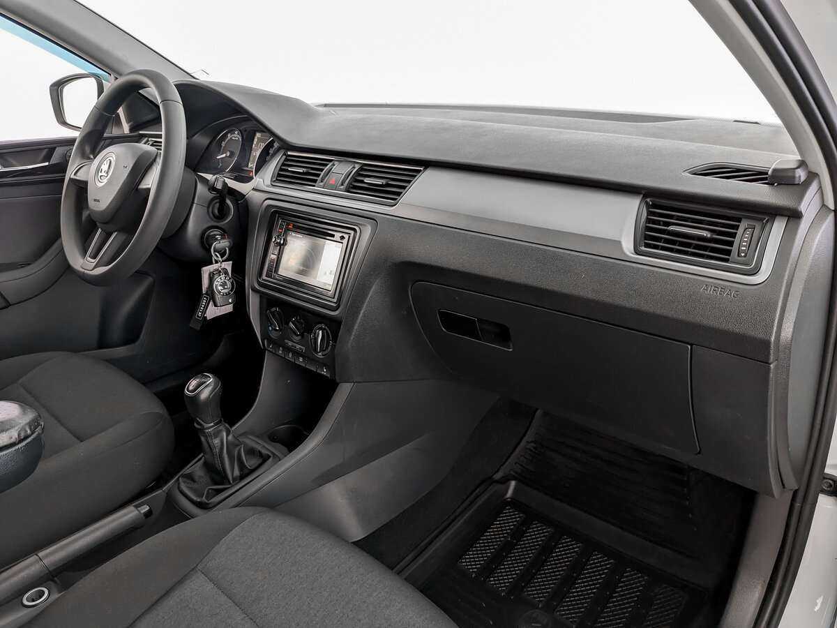 Купить Skoda Rapid, 2017, 132 368 км.. Фото: #8