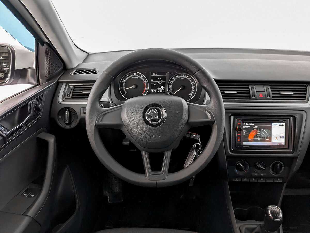 Купить Skoda Rapid, 2017, 132 368 км.. Фото: #16