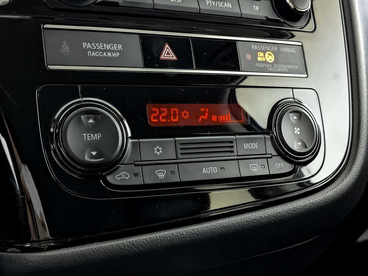 Купить Mitsubishi Outlander, 2019, 132 727 км.. Фото: #16