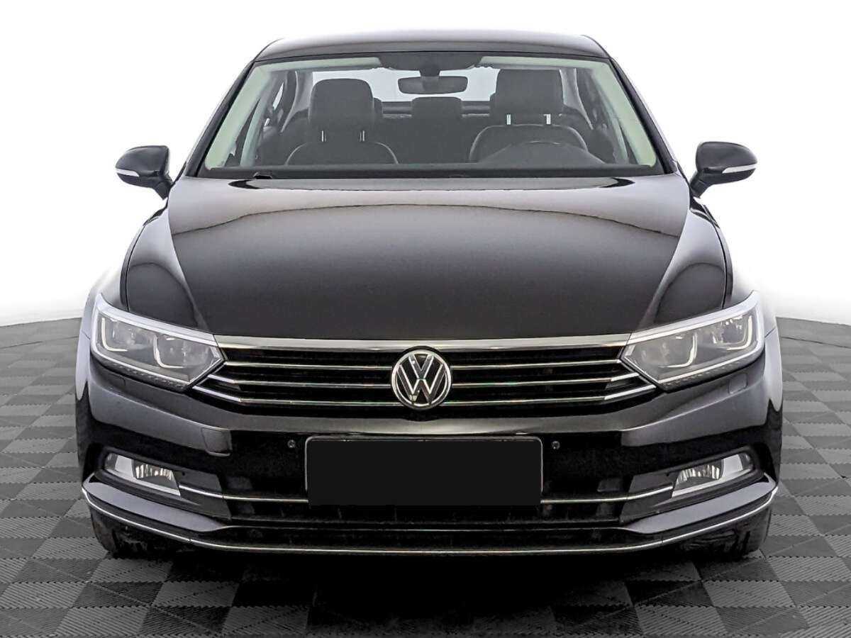 Купить Volkswagen Passat, 2017, 114 127 км.. Фото: #1