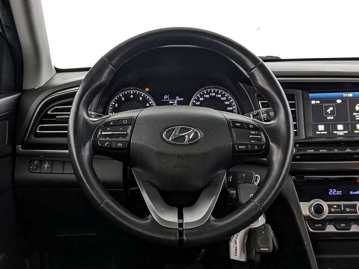 Купить Hyundai Elantra, 2020, 114 361 км.. Фото: #17
