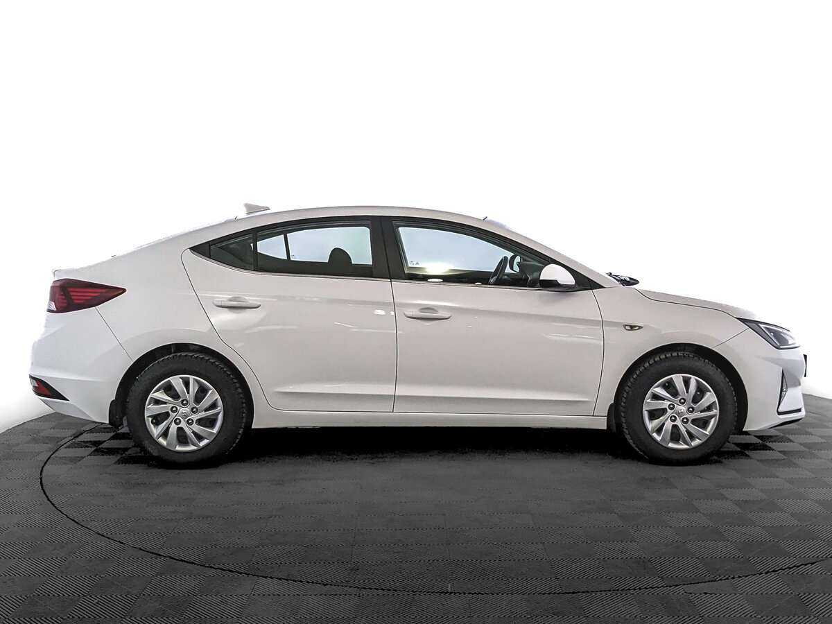 Купить Hyundai Elantra, 2020, 75 339 км.. Фото: #3