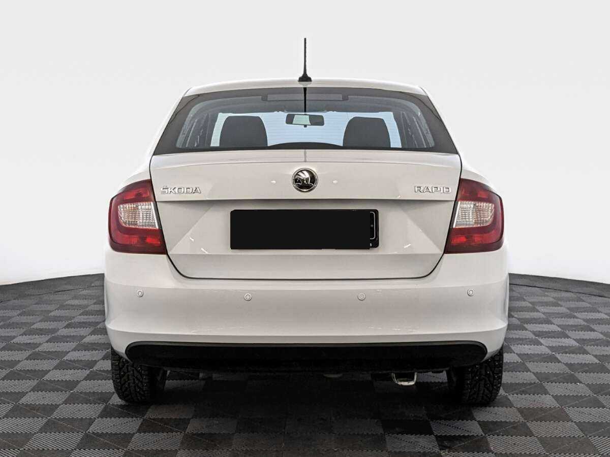 Купить Skoda Rapid, 2018, 119 557 км.. Фото: #5