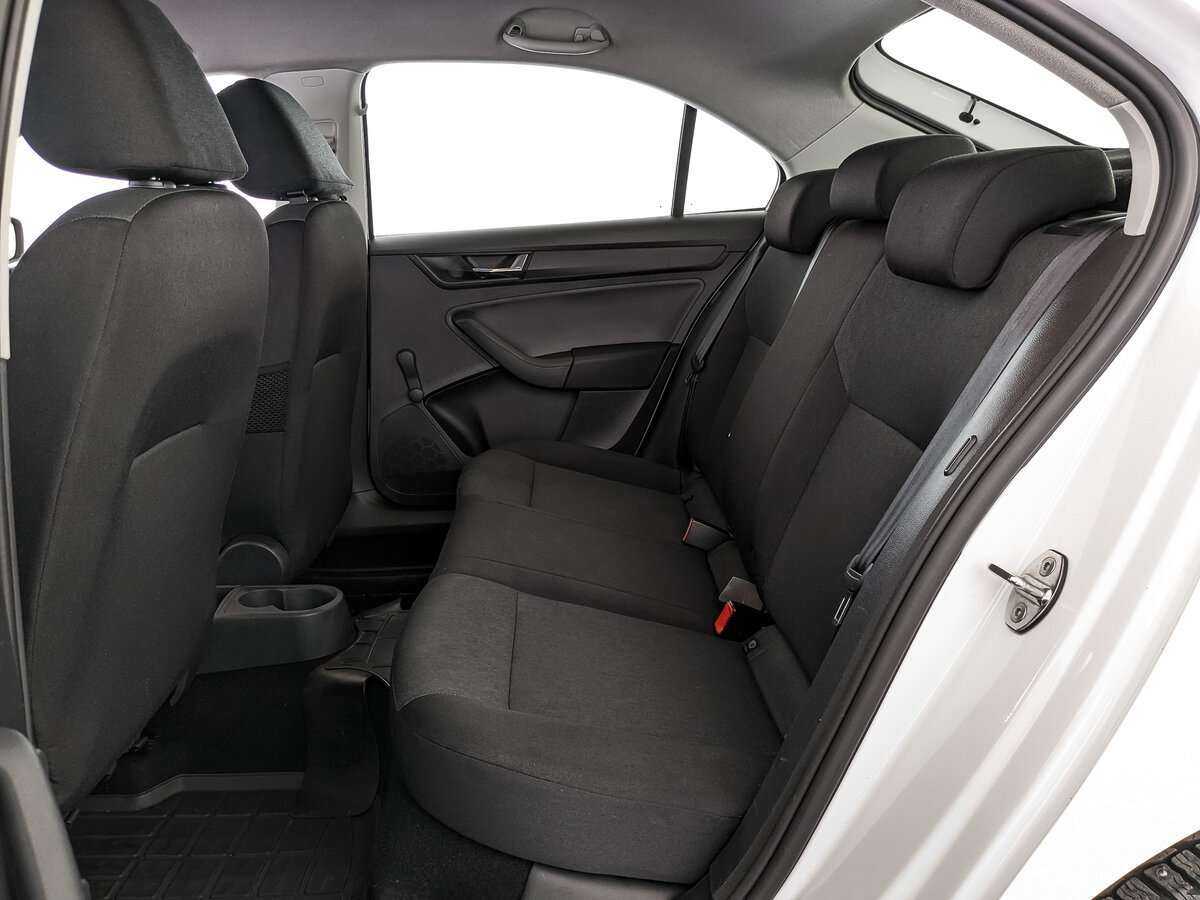 Купить Skoda Rapid, 2018, 119 557 км.. Фото: #13