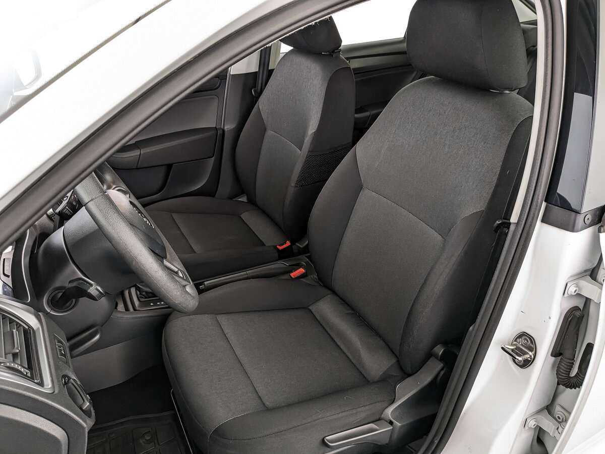 Купить Skoda Rapid, 2018, 119 557 км.. Фото: #15