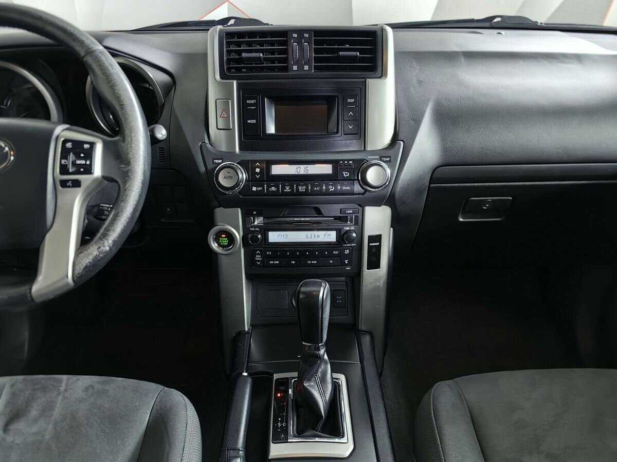 Купить Toyota Land Cruiser Prado, 2012, 179 272 км.. Фото: #10
