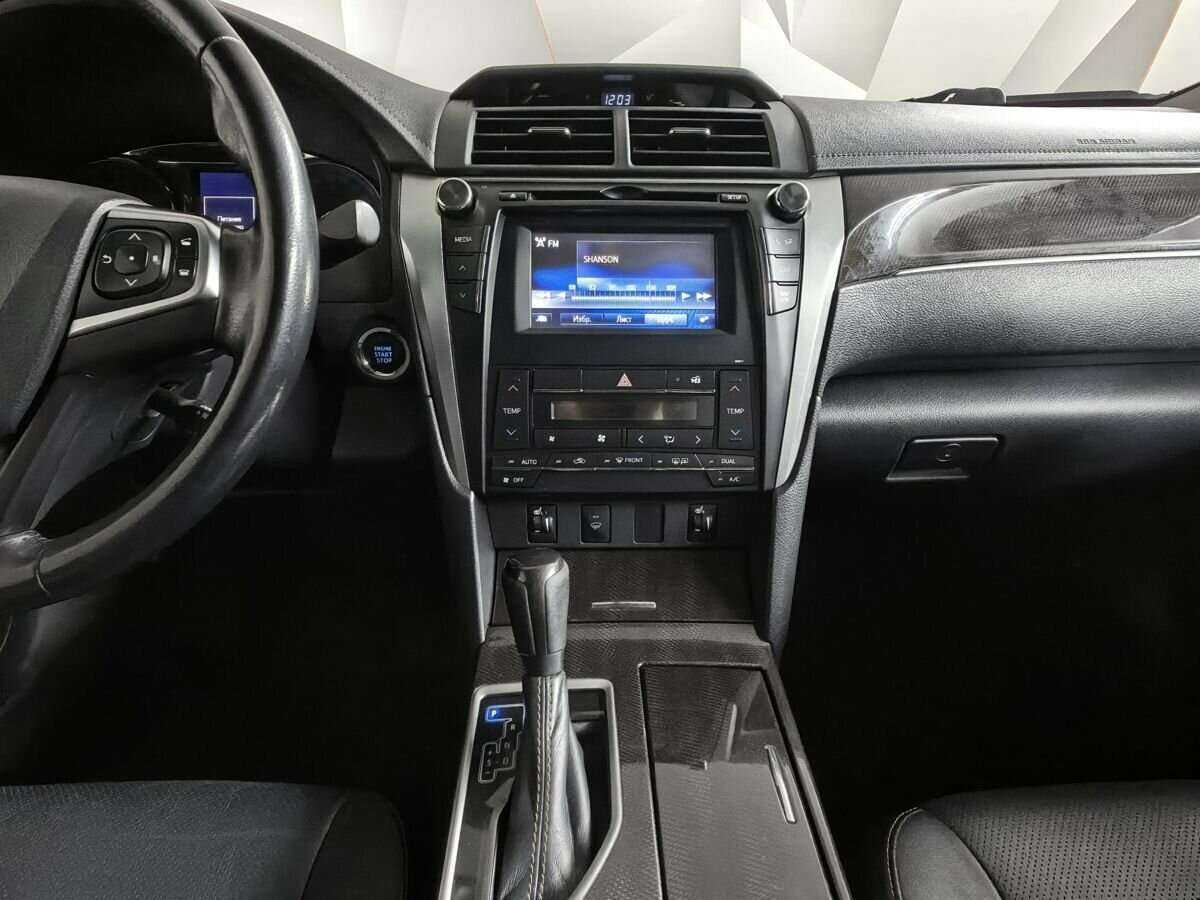 Купить Toyota Camry, 2017, 192 450 км.. Фото: #10