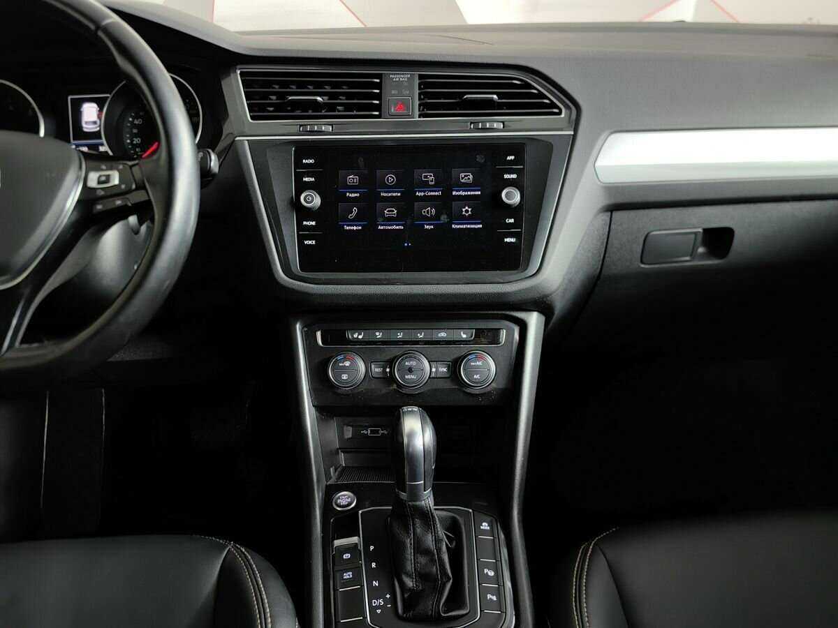 Купить Volkswagen Tiguan, 2018, 133 225 км.. Фото: #10