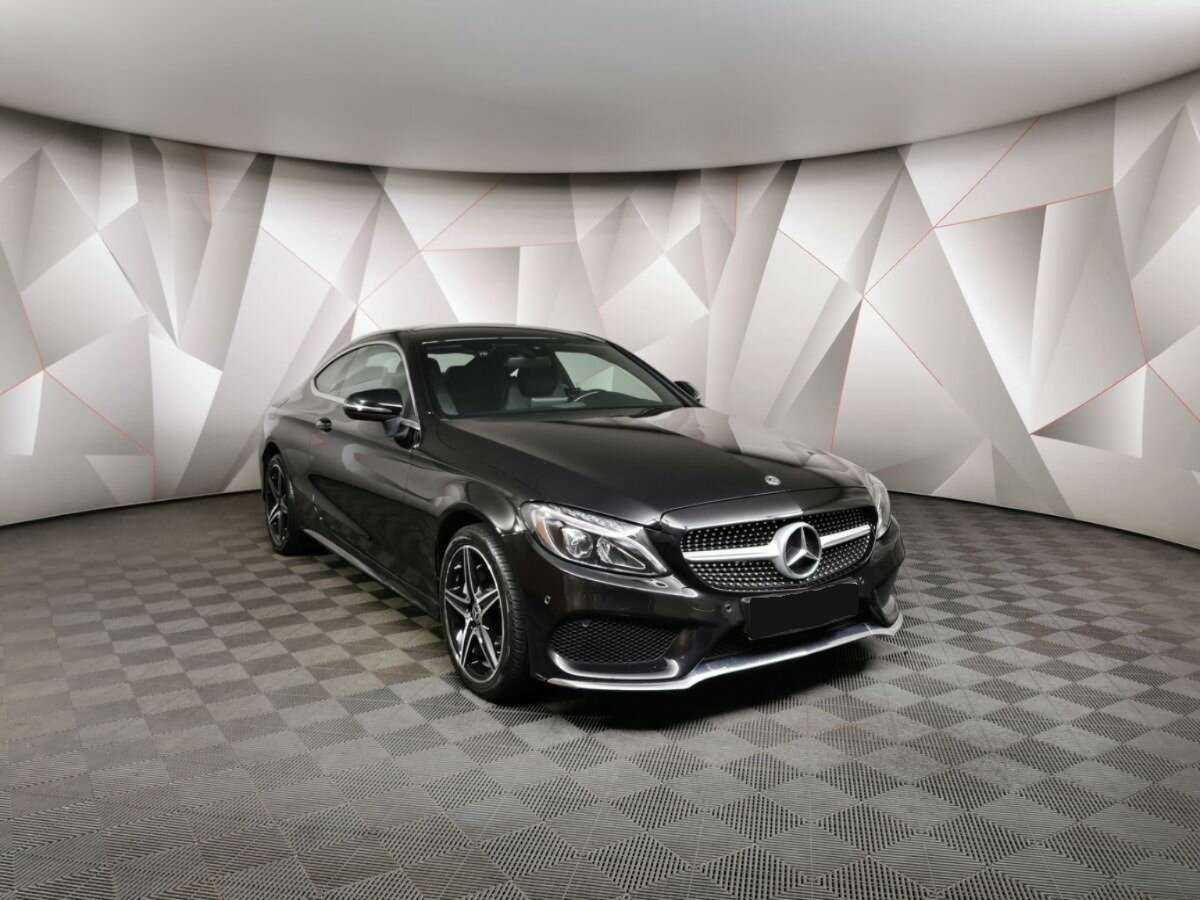 Купить Mercedes-Benz C-Класс, 2018, 72 812 км.. Фото: #2