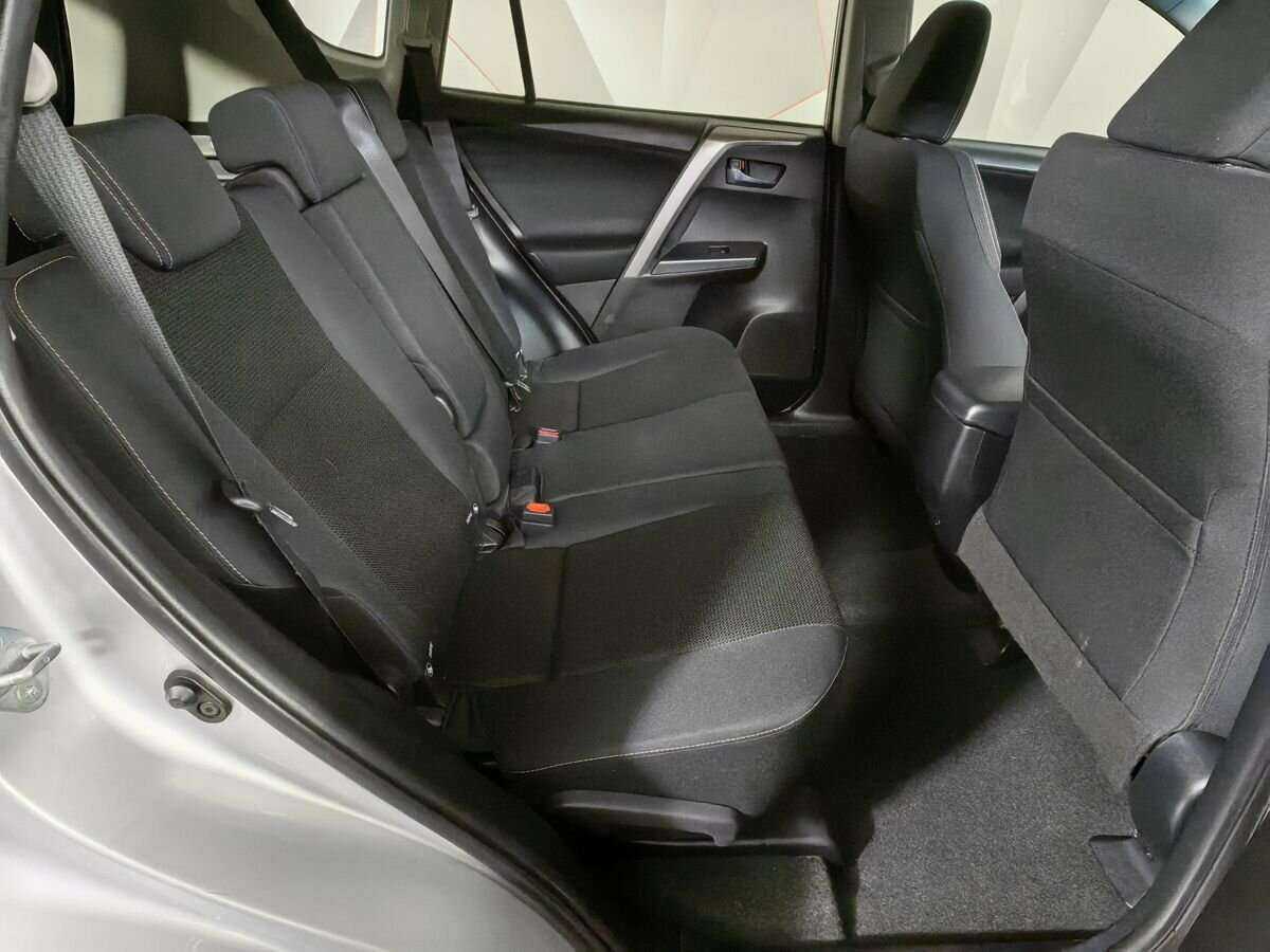 Купить Toyota RAV4, 2016, 177 936 км.. Фото: #10