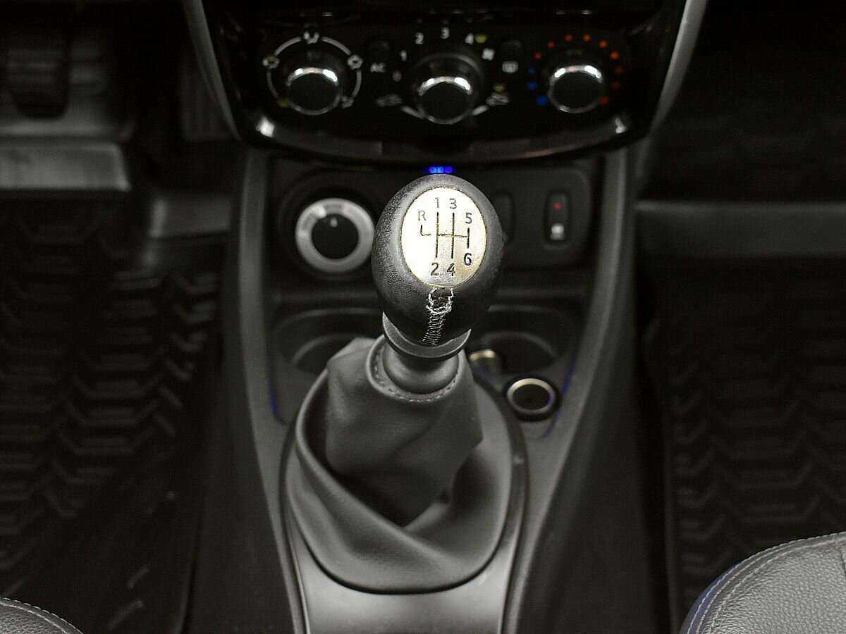 Купить Nissan Terrano, 2014, 187 740 км.. Фото: #10