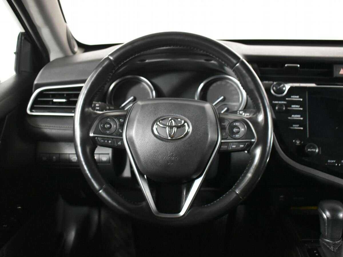 Купить Toyota Camry, 2020, 62 452 км.. Фото: #10