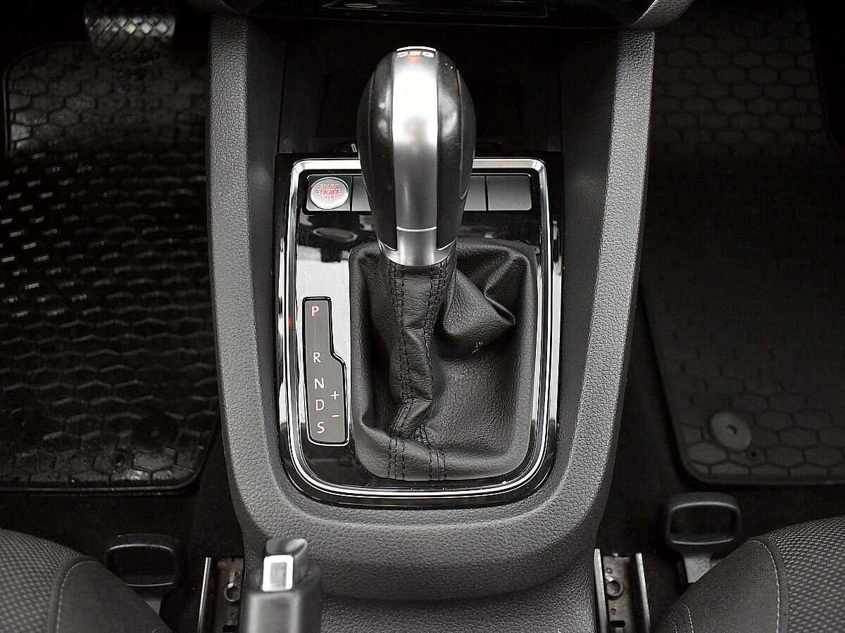 Купить Фольксваген Джетта, 2017, 116 372 км.. Фото: #13