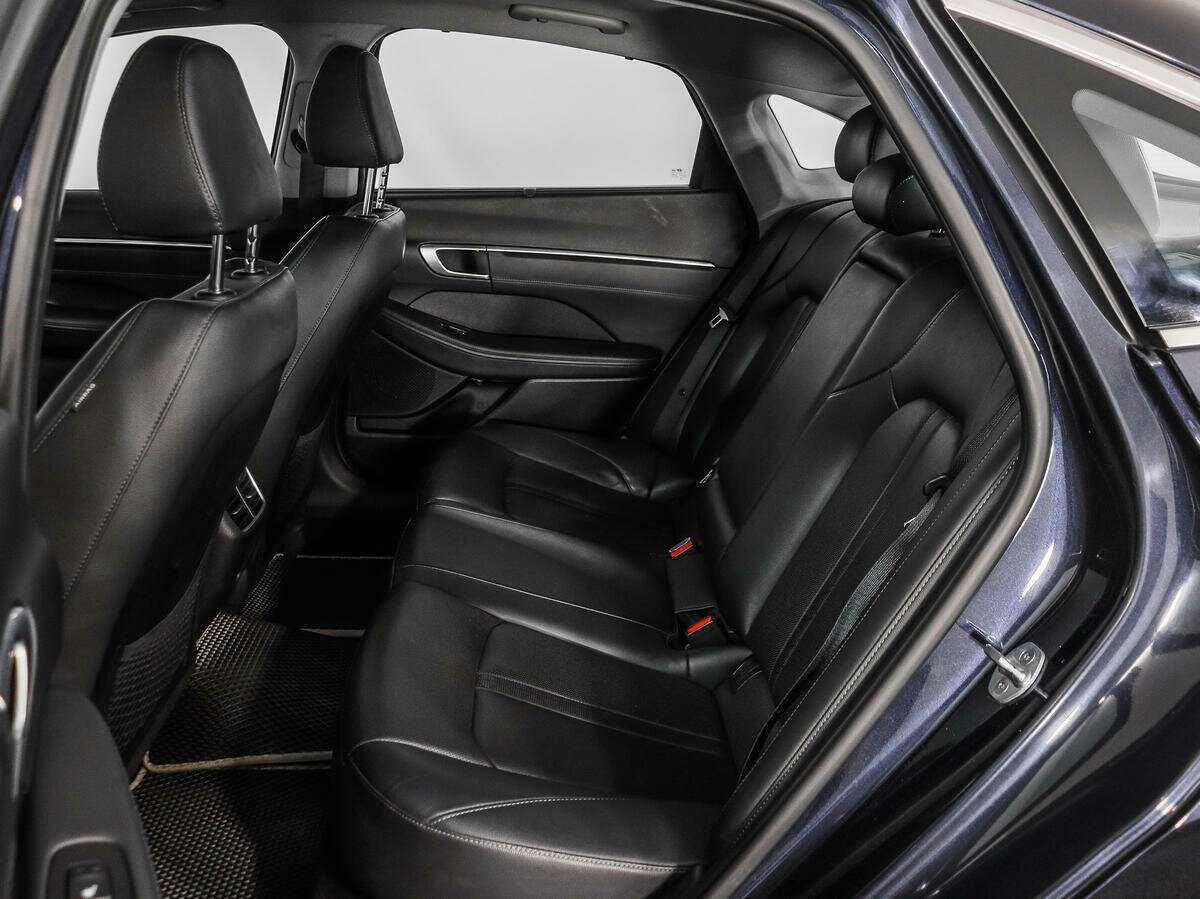 Купить Hyundai Sonata, 2019, 137 171 км.. Фото: #12