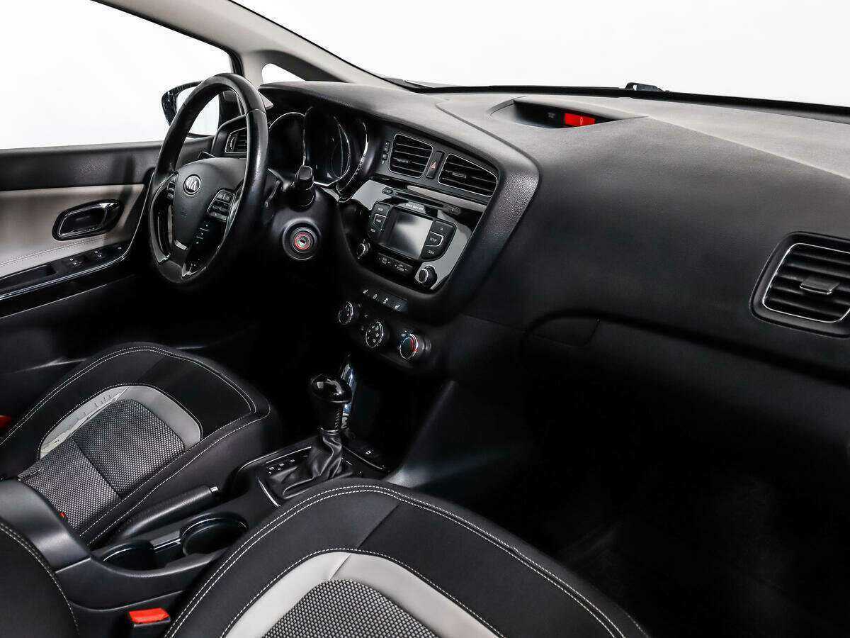 Купить Kia Ceed, 2014, 150 210 км.. Фото: #9