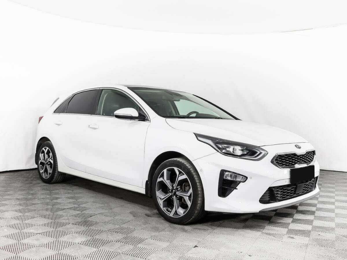 Купить Kia Ceed, 2018, 122 250 км.. Фото: #2