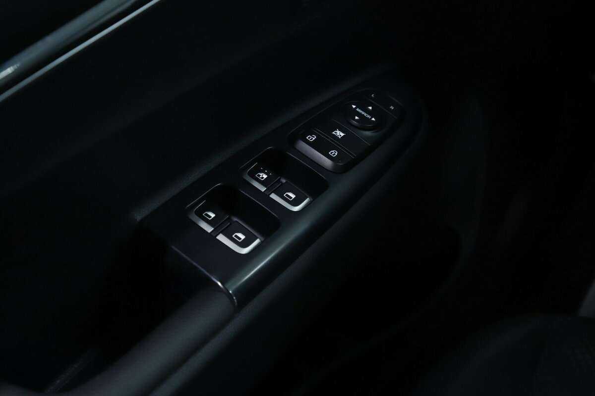 Купить Kia Rio, 2019, 86 000 км.. Фото: #9