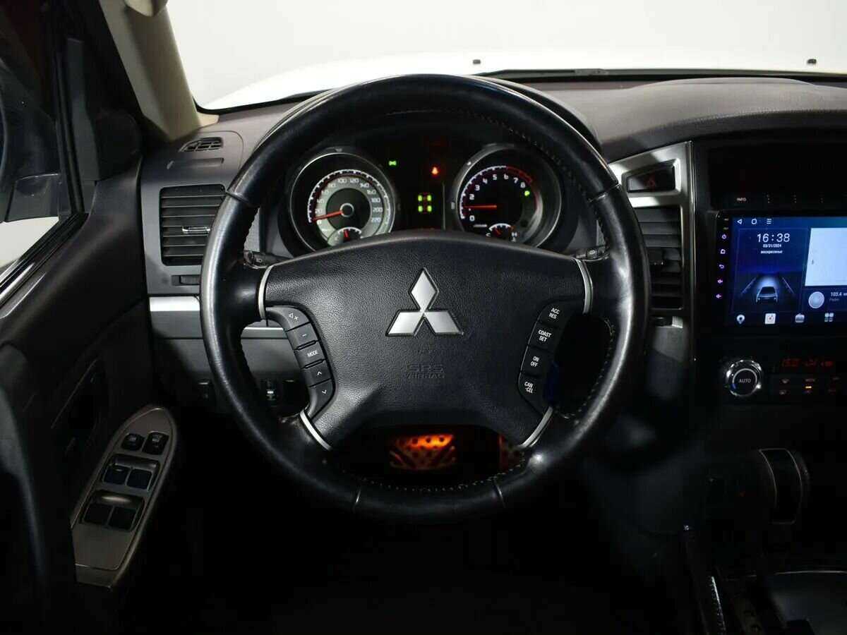 Купить Mitsubishi Pajero, 2015, 148 001 км.. Фото: #11