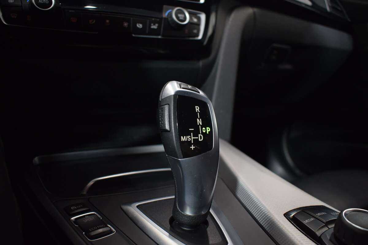 Купить BMW 3 серии, 2018, 90 687 км.. Фото: #20