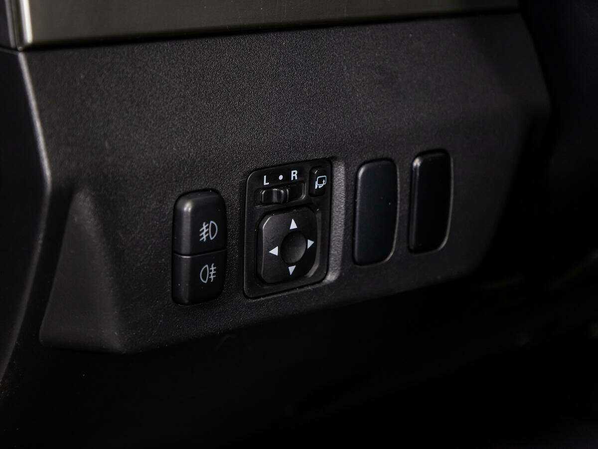 Купить Mitsubishi Pajero, 2015, 39 619 км.. Фото: #17