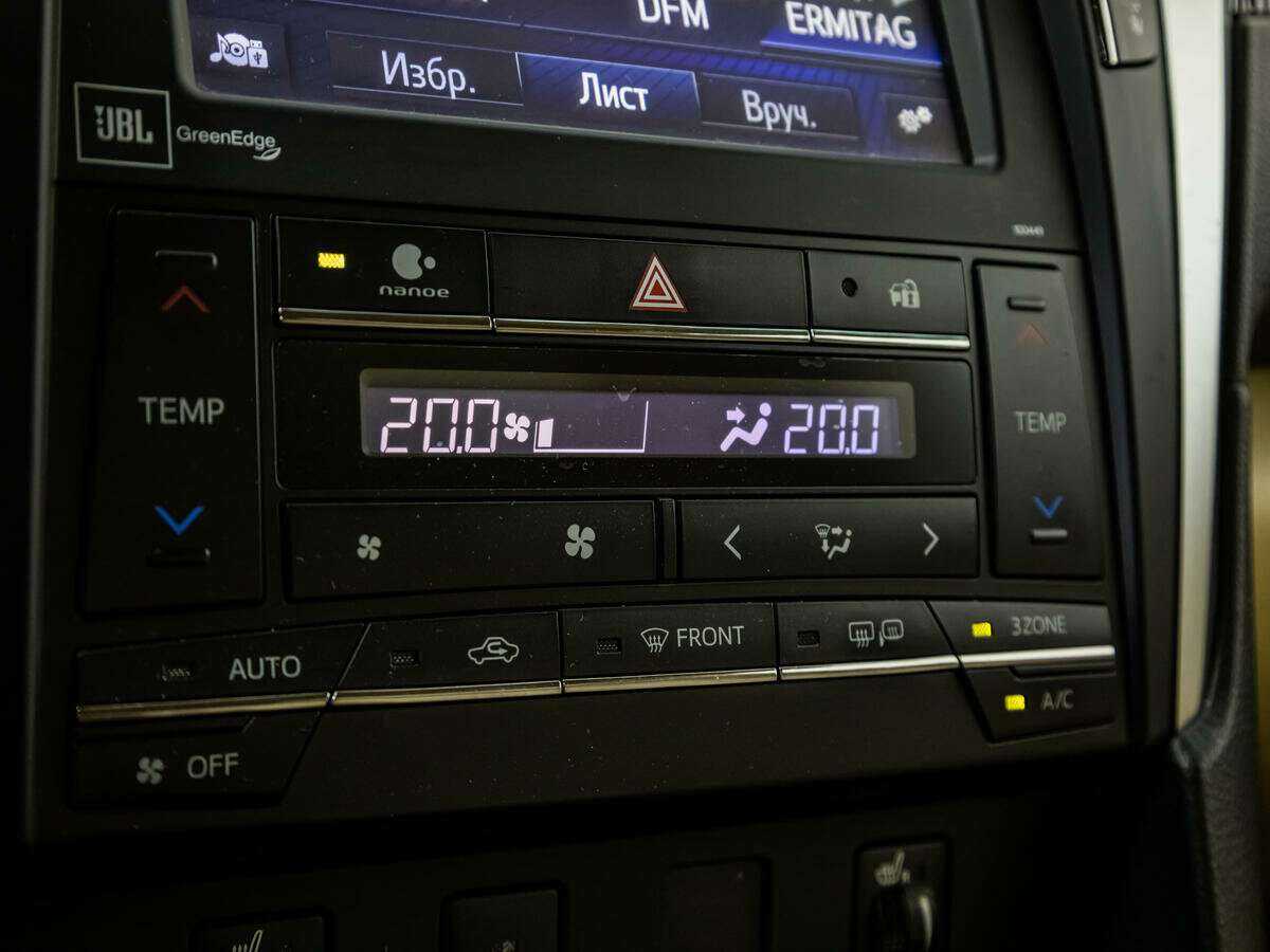 Купить Toyota Camry, 2015, 128 013 км.. Фото: #15