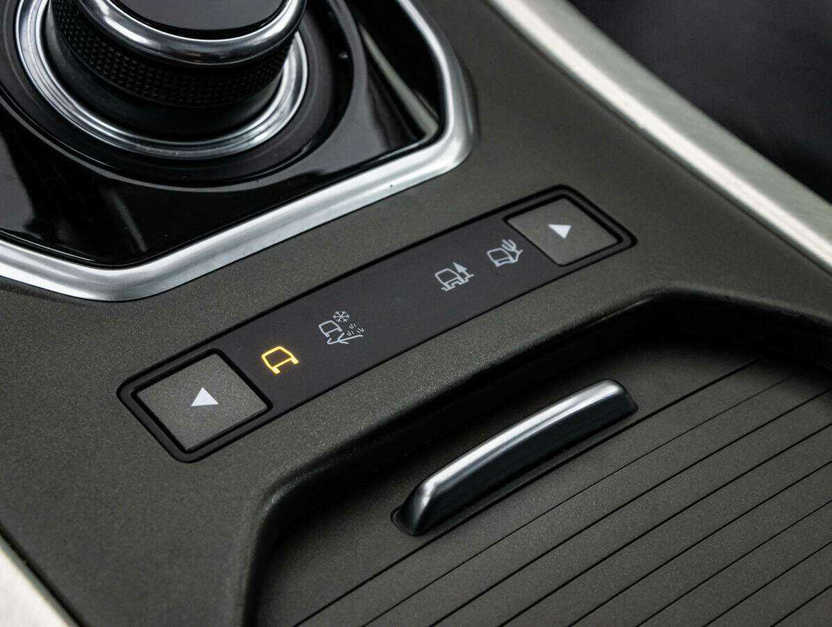 Купить Land Rover Range Rover Evoque, 2017, 83 501 км.. Фото: #14