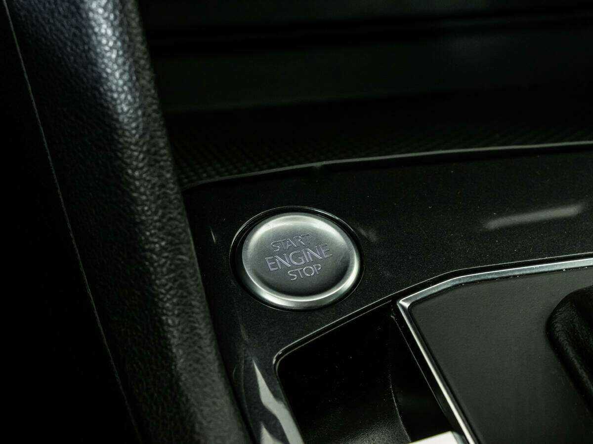 Купить Volkswagen Tiguan, 2020, 88 056 км.. Фото: #16