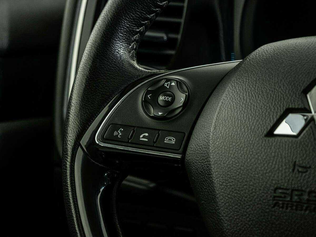 Купить Mitsubishi Outlander, 2019, 111 262 км.. Фото: #15